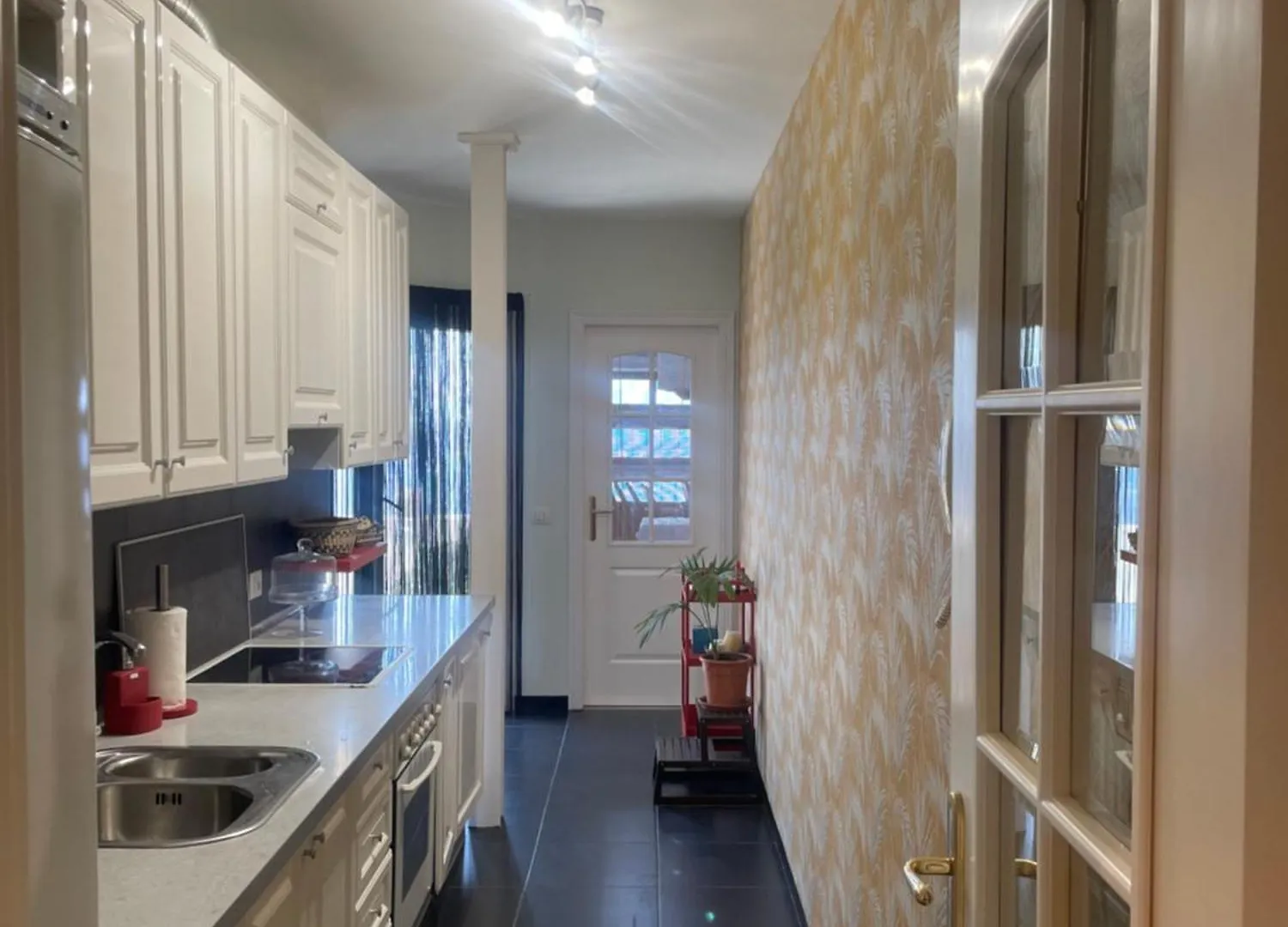 Apartamento Sobre El Mar Radazul