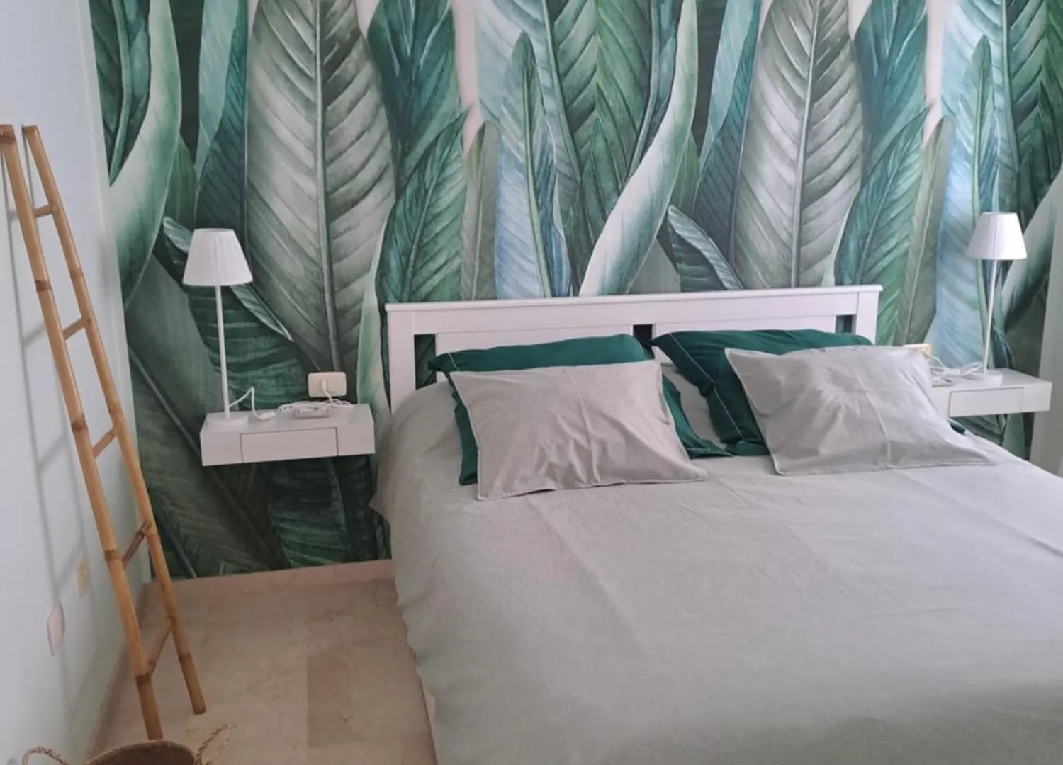 Apartamento Sobre El Mar Radazul Appartement